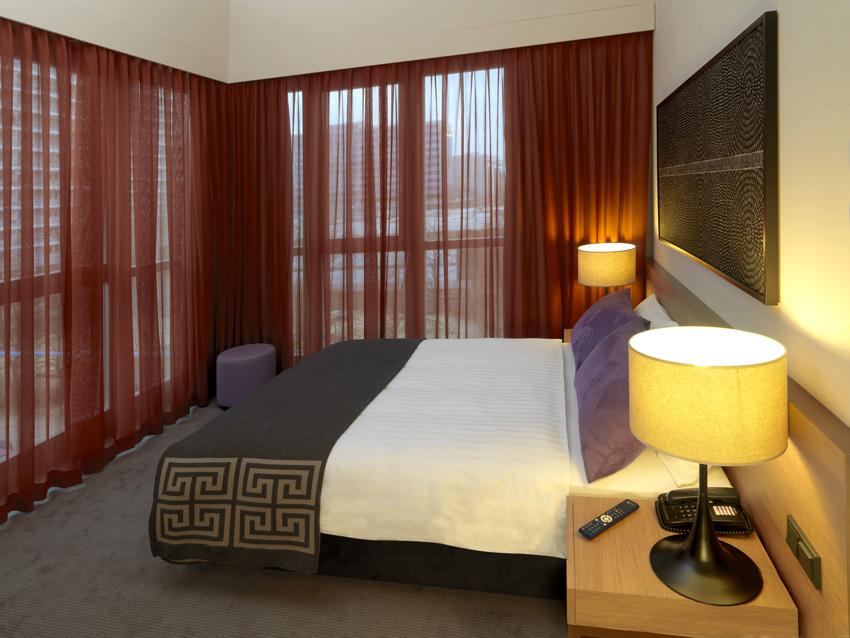 Adina Apartment Hotel Berlin Checkpoint Charlie Bagian luar foto